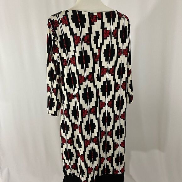 NWOT Liz Clariborne Red and Black Geometric Pattern Dress - Picture 5 of 8